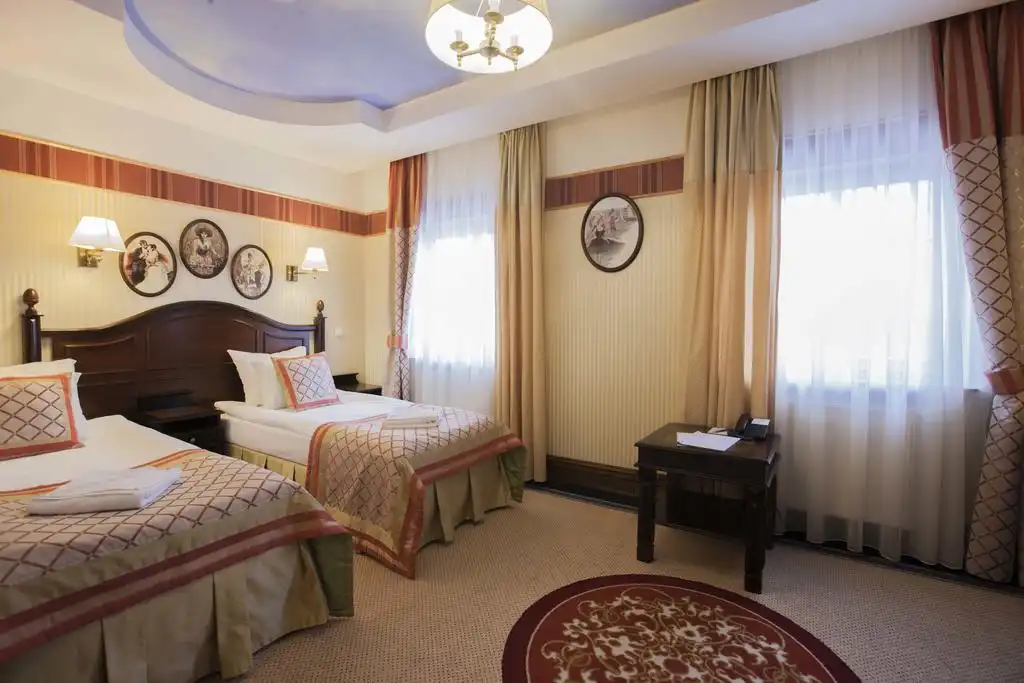 Hotel St. Bruno - aanzicht 10